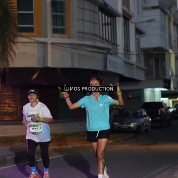 Runner Photo 7988758
