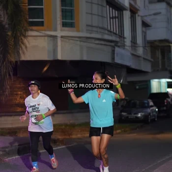 Runner Photo 7988763
