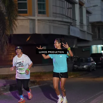 Runner Photo 7988765