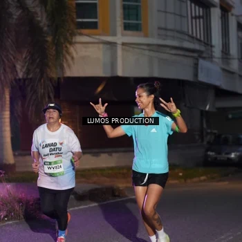 Runner Photo 7988773