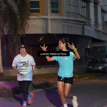 Runner Photo 7988776