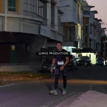 Runner Photo 7988808