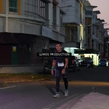 Runner Photo 7988812