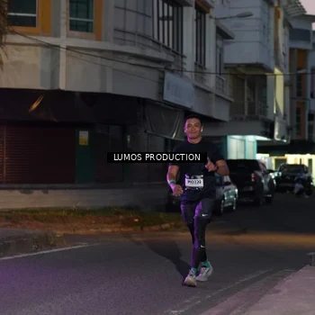 Runner Photo 7988816