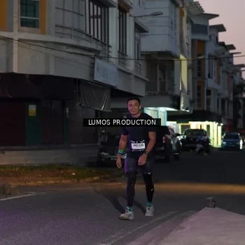 Runner Photo 7988817