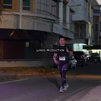 Runner Photo 7988821