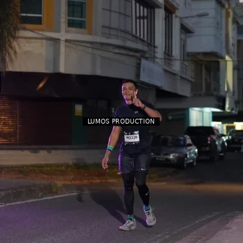 Runner Photo 7988835