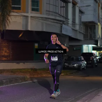 Runner Photo 7988843