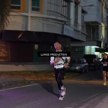 Runner Photo 7988851