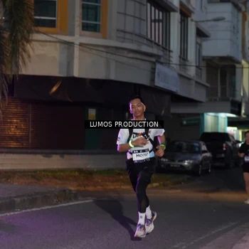 Runner Photo 7988855