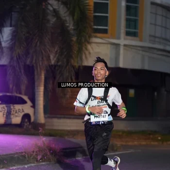 Runner Photo 7988866