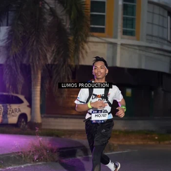Runner Photo 7988867