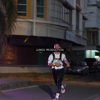 Runner Photo 7988868