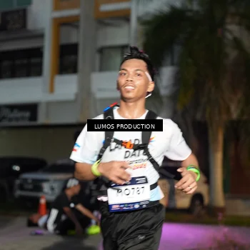 Runner Photo 7988884