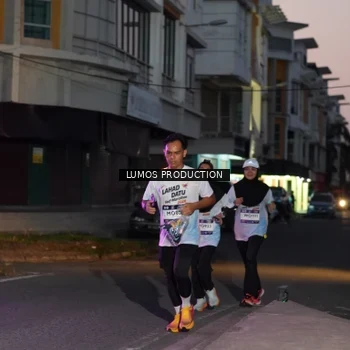 Runner Photo 7988904