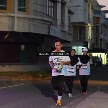 Runner Photo 7988912