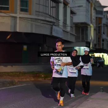 Runner Photo 7988915