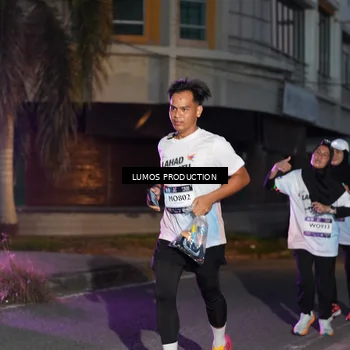 Runner Photo 7988930