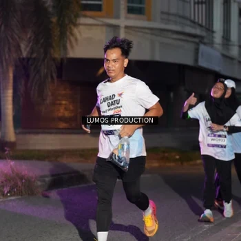 Runner Photo 7988933