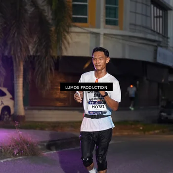 Runner Photo 7988987