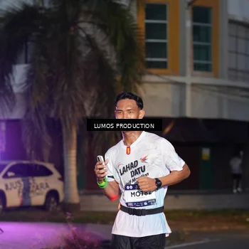 Runner Photo 7988994