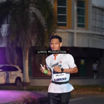 Runner Photo 7988996