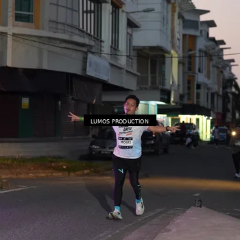Runner Photo 7989021