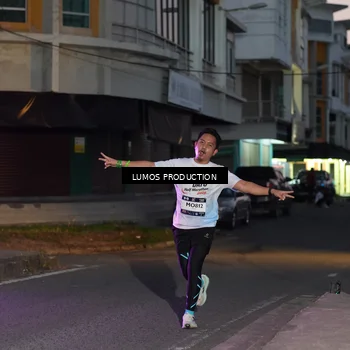 Runner Photo 7989029