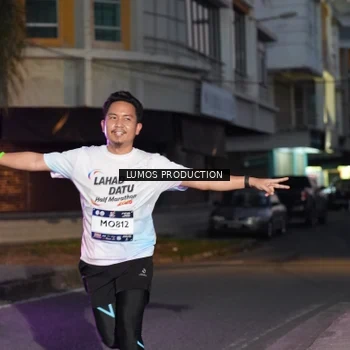Runner Photo 7989051