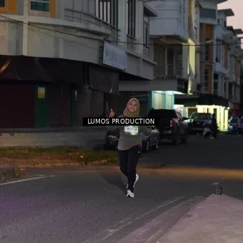 Runner Photo 7989052