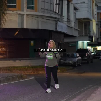 Runner Photo 7989075