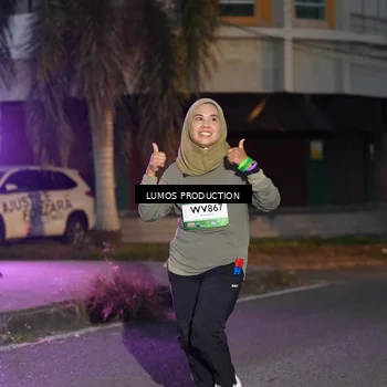 Runner Photo 7989112