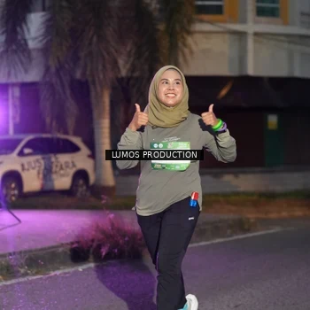 Runner Photo 7989116