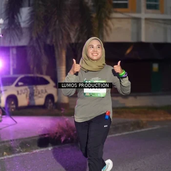 Runner Photo 7989118