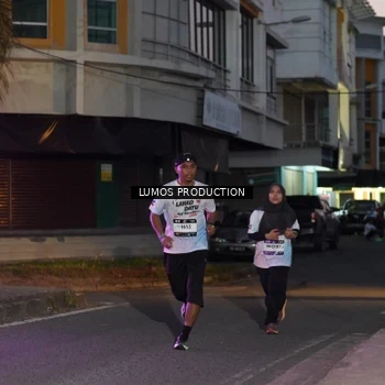 Runner Photo 7989132