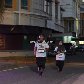 Runner Photo 7989134