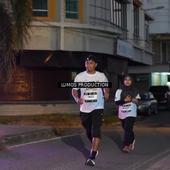 Runner Photo 7989137