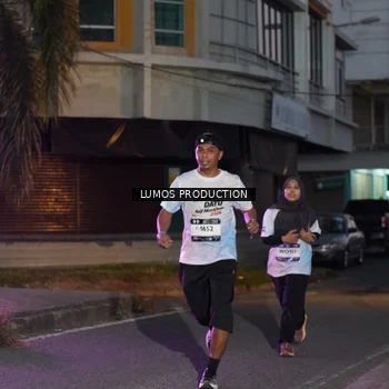 Runner Photo 7989140