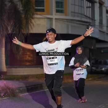 Runner Photo 7989156