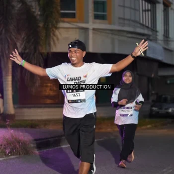 Runner Photo 7989161