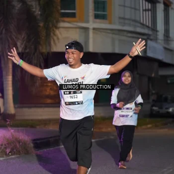 Runner Photo 7989162
