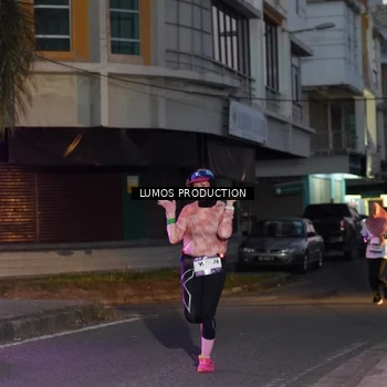 Runner Photo 7989213