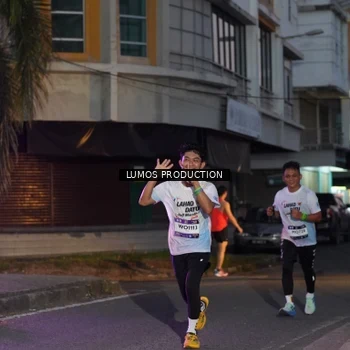 Runner Photo 7989283