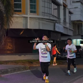 Runner Photo 7989286