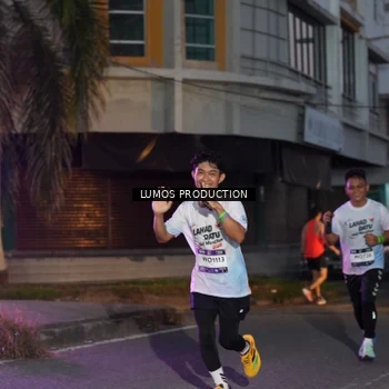 Runner Photo 7989293