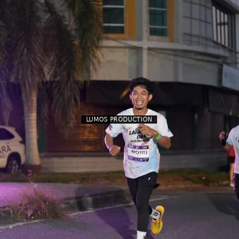 Runner Photo 7989301