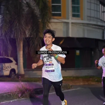 Runner Photo 7989312