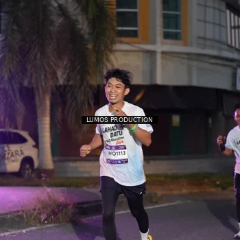 Runner Photo 7989314