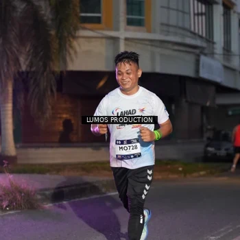 Runner Photo 7989315
