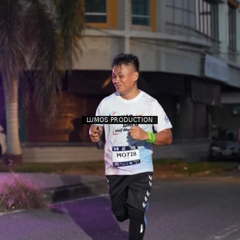 Runner Photo 7989316